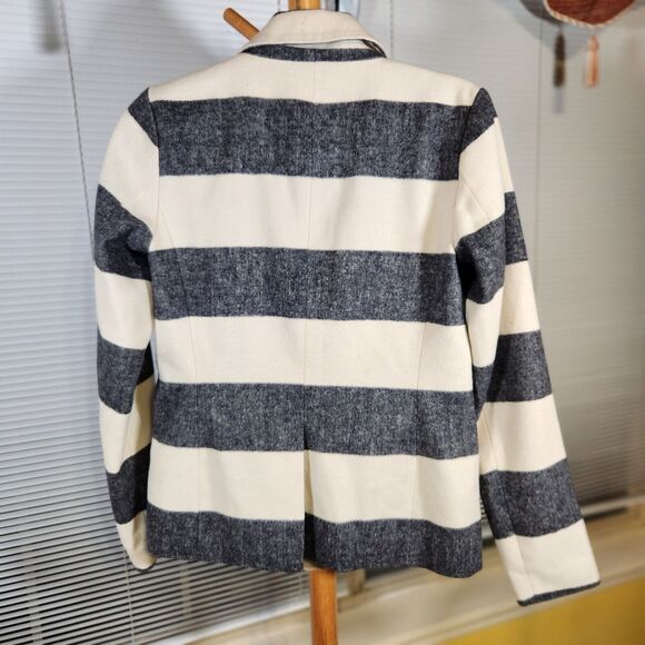 Ann Taylor LOFT $160 Size 0 Wool Blend Blue Cream Stripe Blazer Coat Jacket - Picture 3 of 7